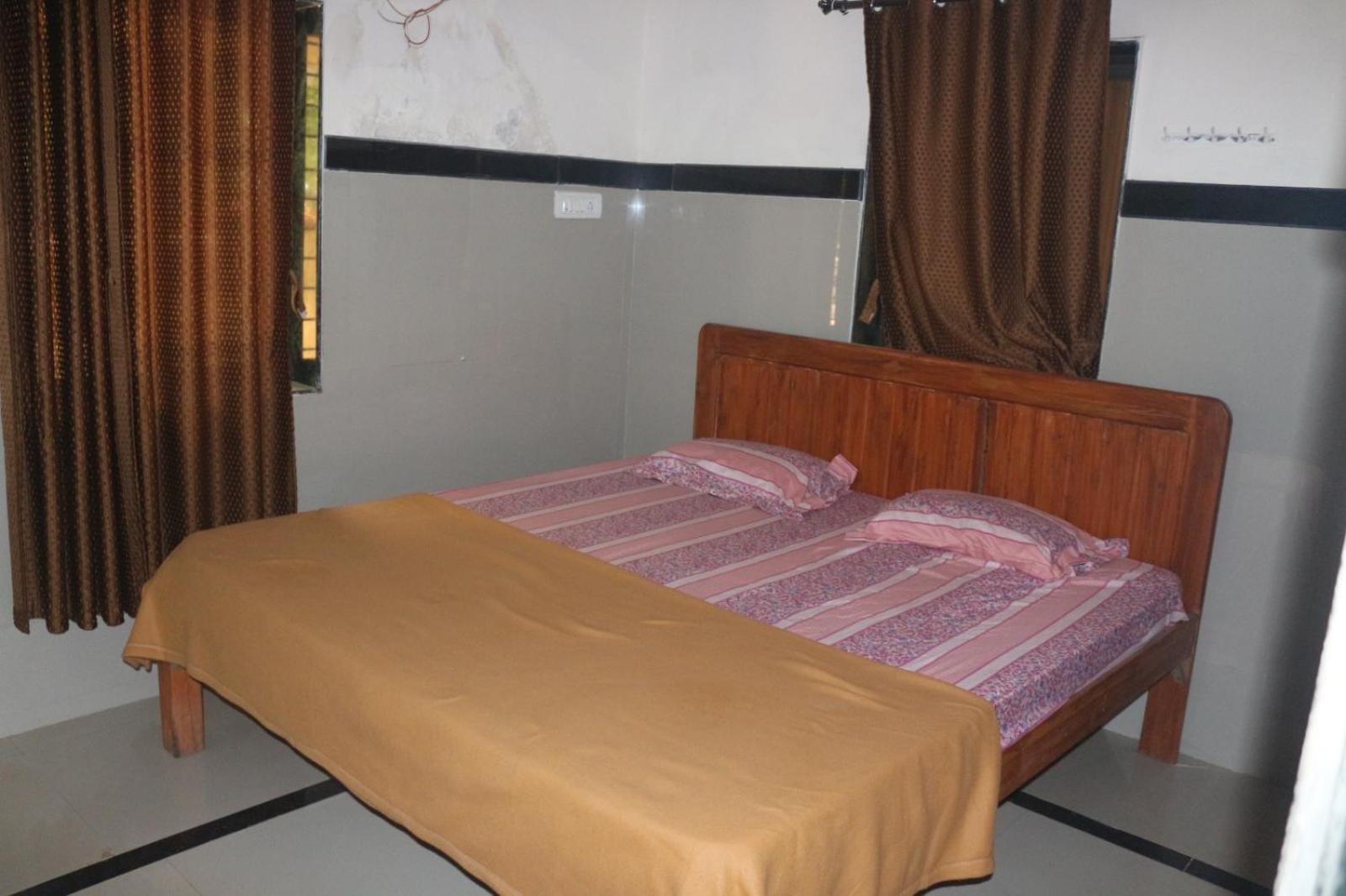 Hotel Phoenix 罗纳瓦拉 外观 照片